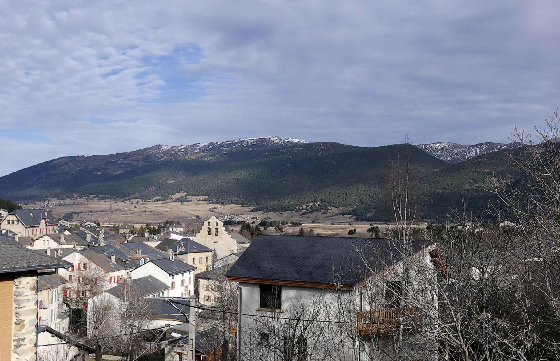 Appartement Avec Vue Et Jardin Formiguères Exterior foto
